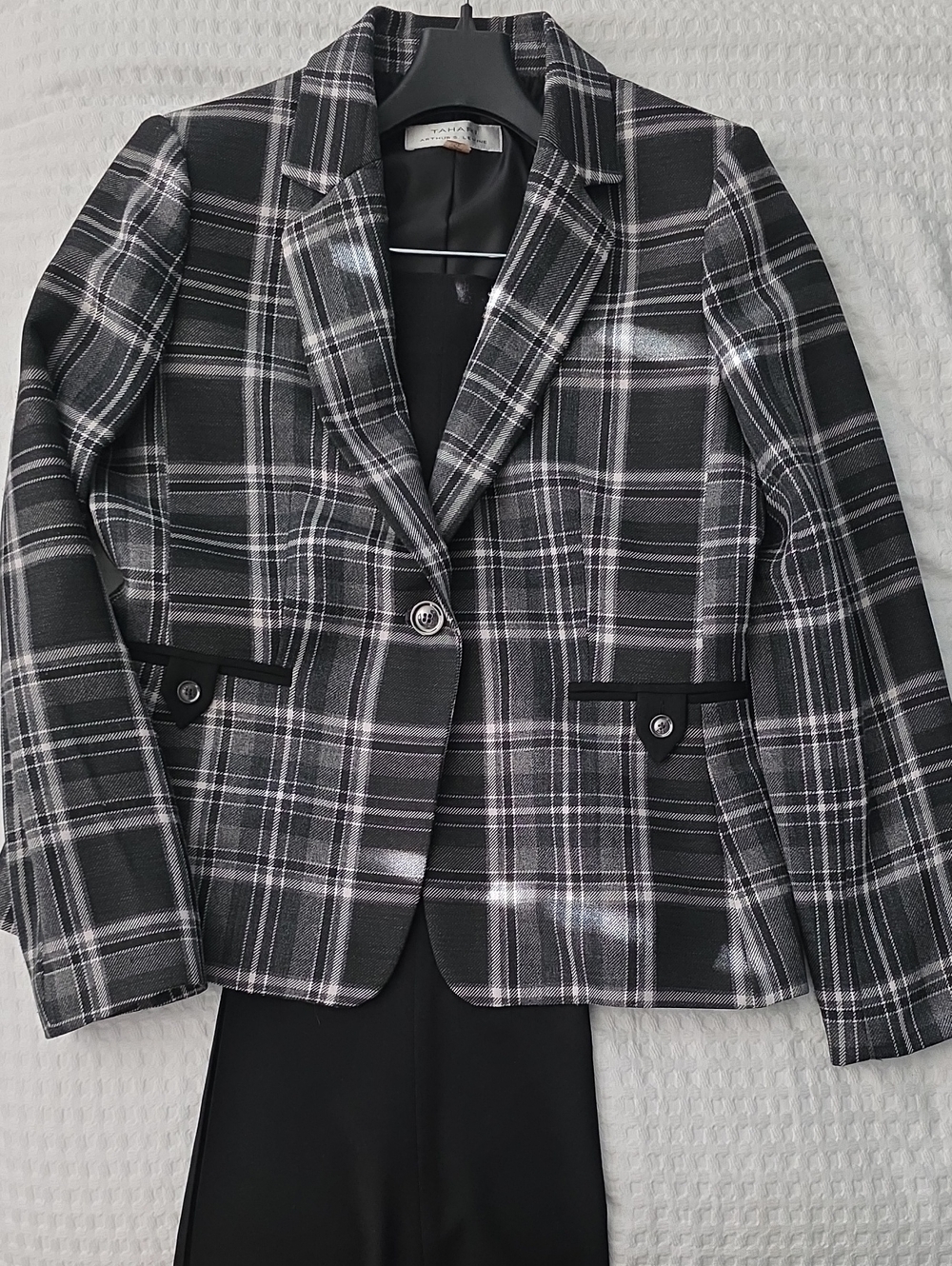 Tahari Windsor Black & Gray Plaid Tailored Suit